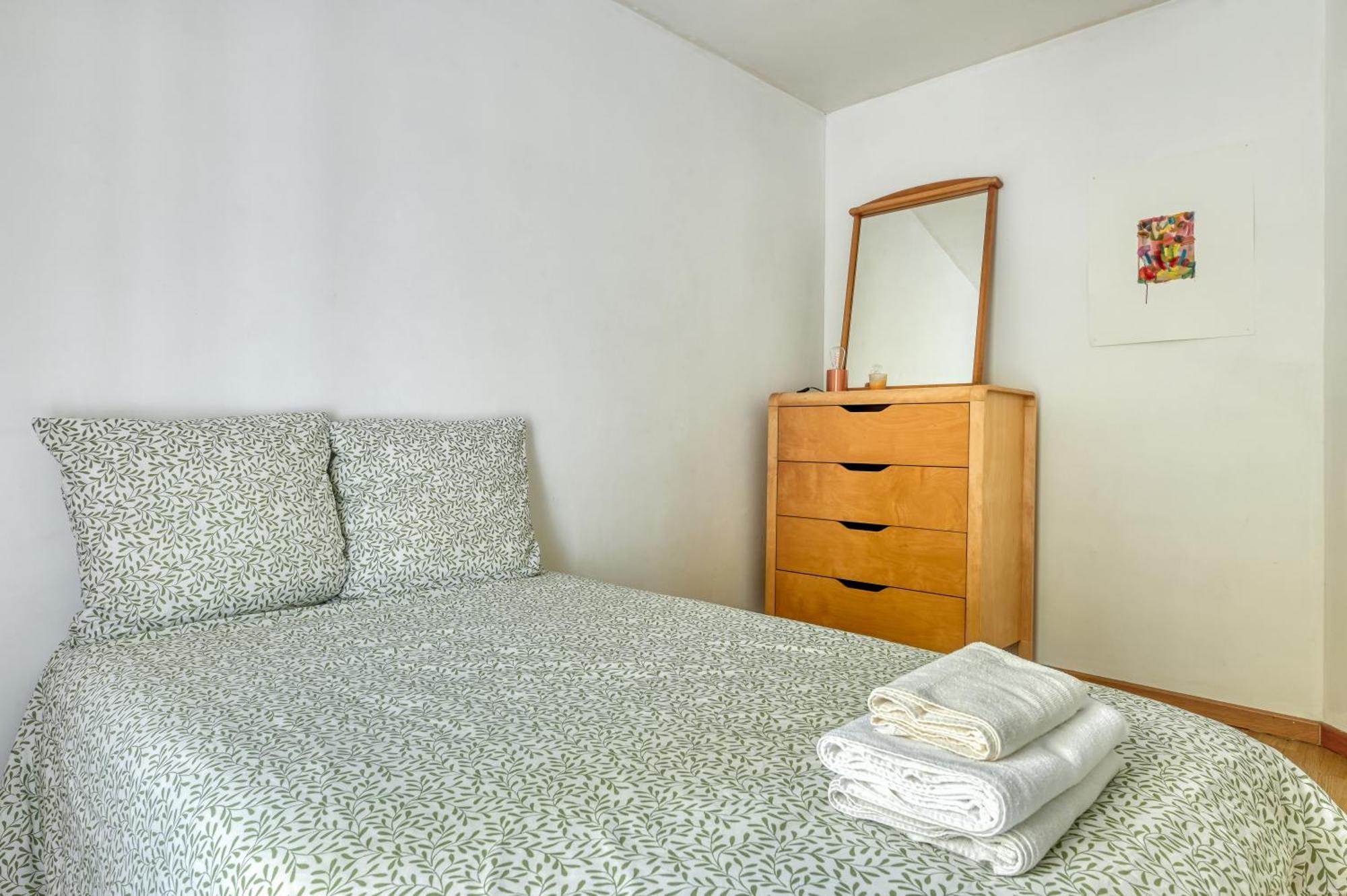 3 Bedroom Apartment With Balconies Παρίσι Εξωτερικό φωτογραφία